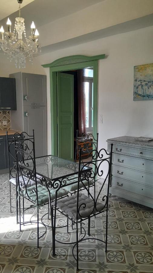 Appartement Authentique Au Bord Du Fleuve Herault Agde Buitenkant foto