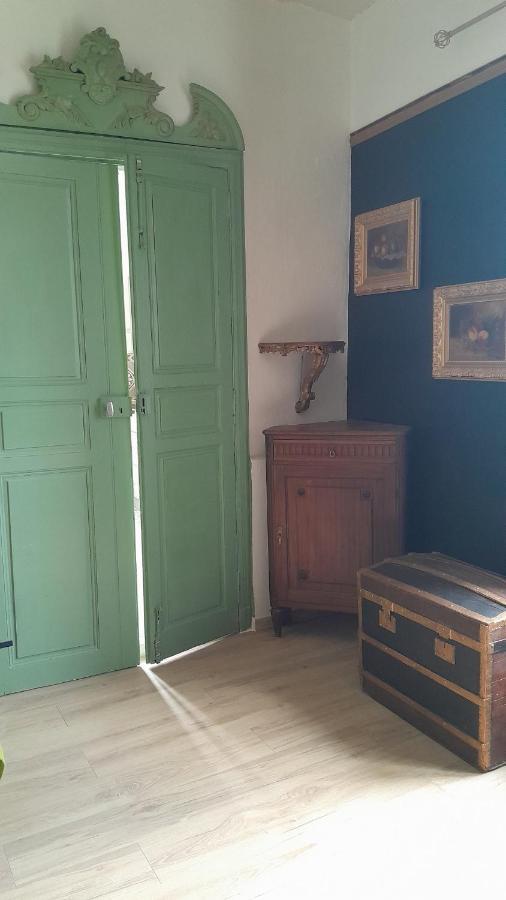 Appartement Authentique Au Bord Du Fleuve Herault Agde Buitenkant foto